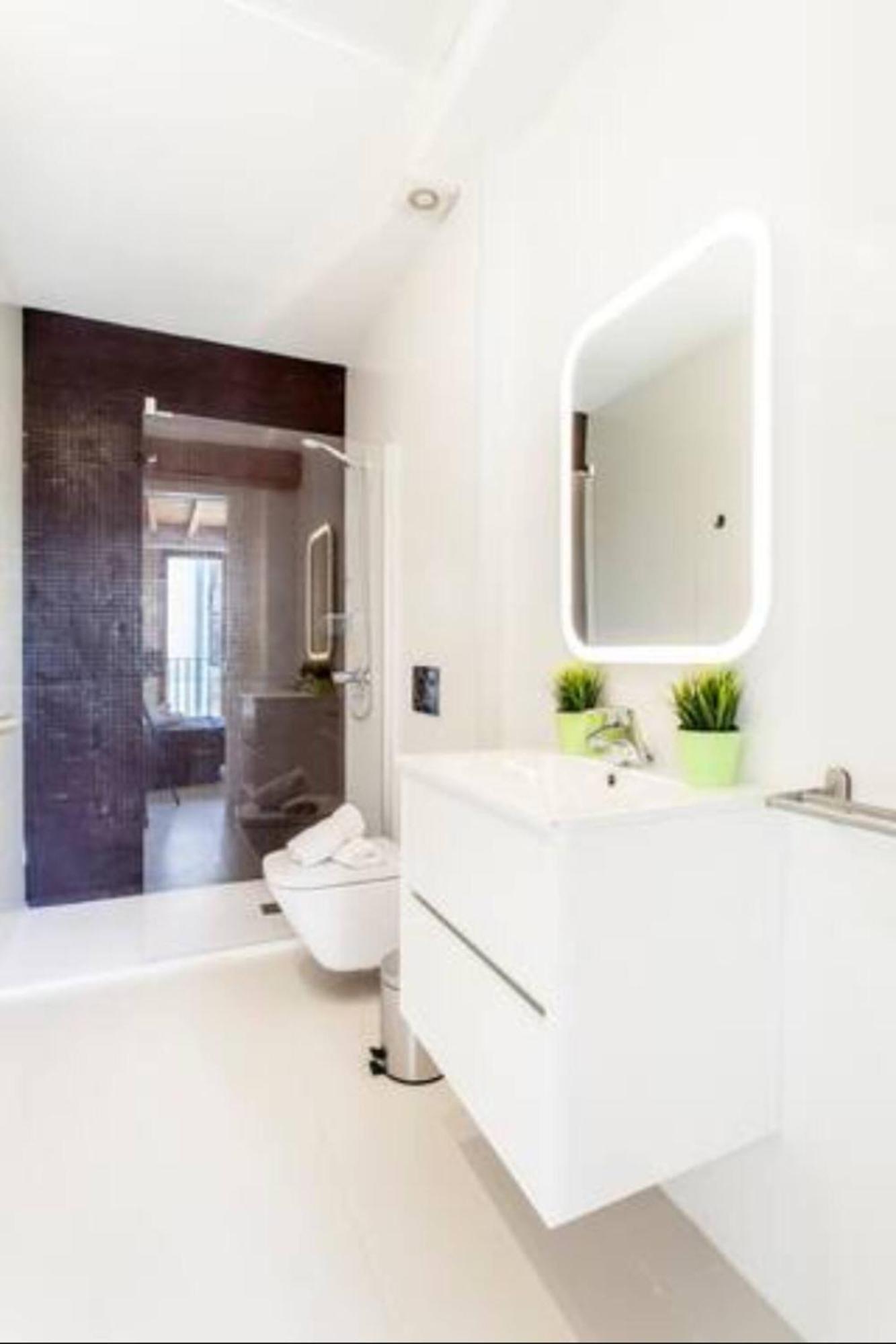 Apartamento Soleado En Plaza Del Carmen 瓦伦西亚 外观 照片