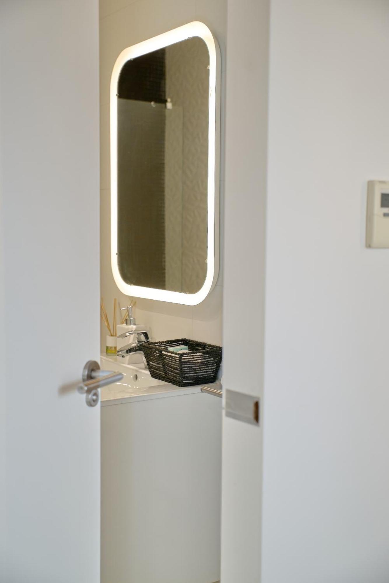 Apartamento Soleado En Plaza Del Carmen 瓦伦西亚 外观 照片